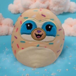 Squishmallow Sprinkle Cupcake Sloth Mystery Squad Bag Plush 5” P43
